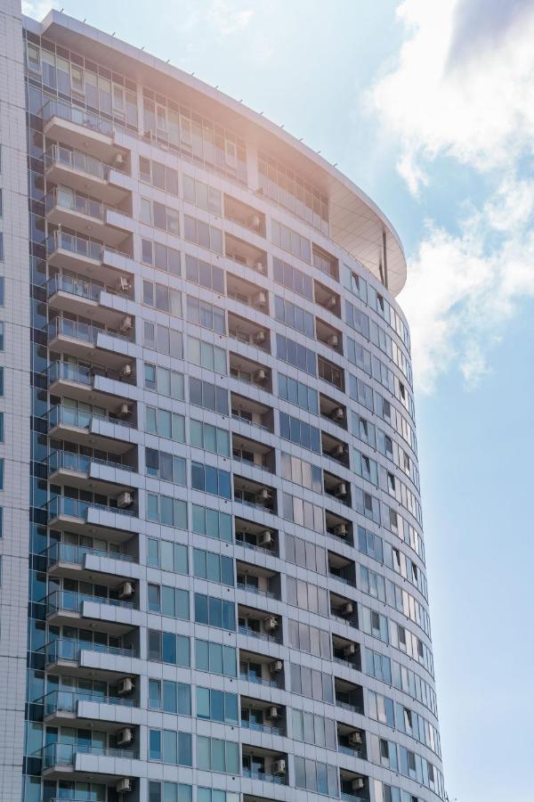 Comfy Condo On The 20Th Floor & Free Parking Bratislava Exterior photo
